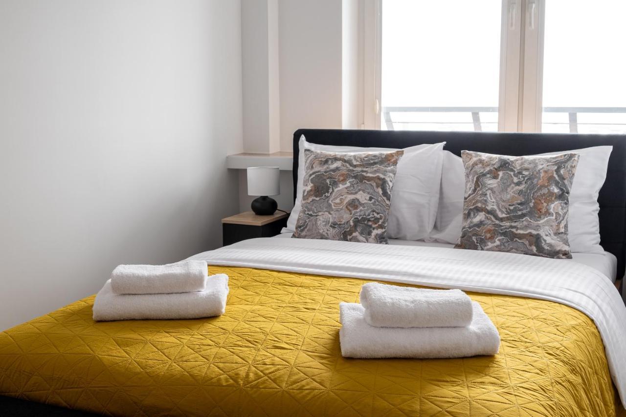 9Th Floor City View Apartment وارسو المظهر الخارجي الصورة